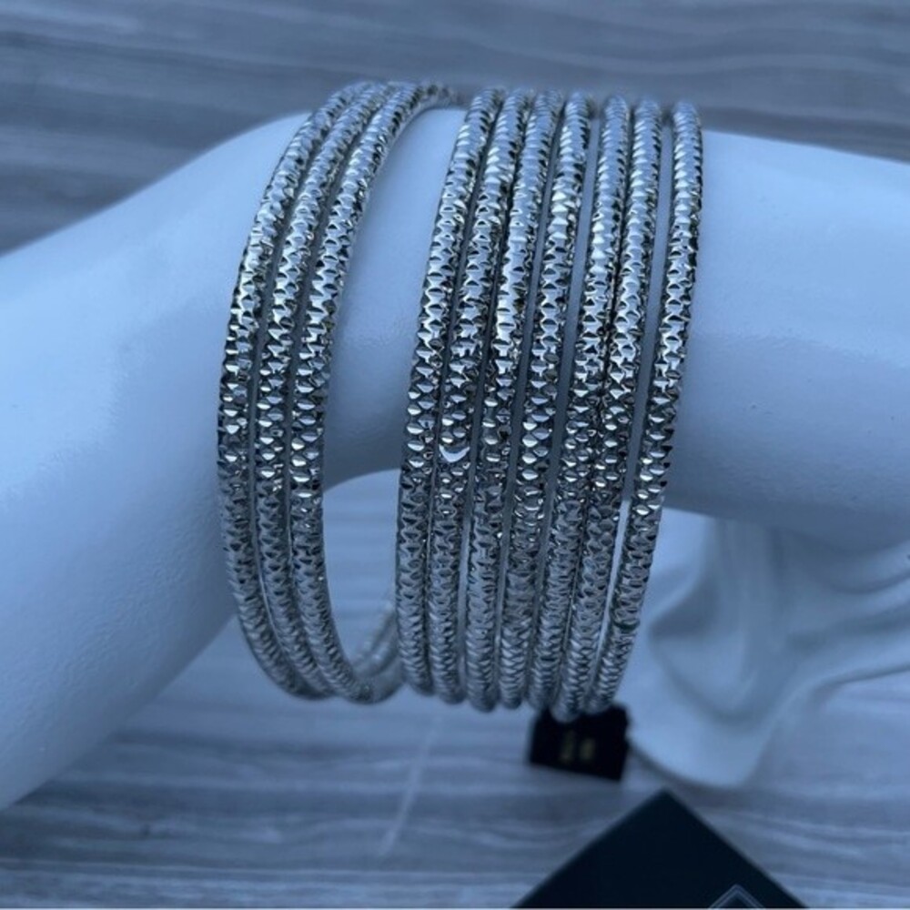 R.J. GRAZIANO Set of 10 Vintage Silvertone Hammered Bangle Bracelets - NWT